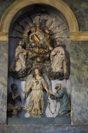 그리스도의 시신을 안은 성부와 성인들_photo from Beni Ecclesiastici in WEB_in Parma of Italy.jpg